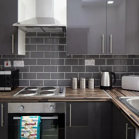 Eldon Luxury Leeds (West Yorkshire)